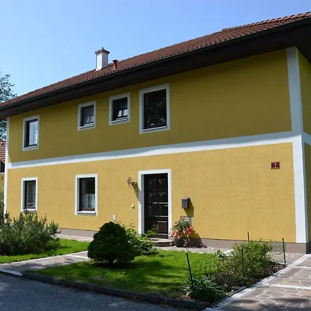 Gaestehaus Reingruber דירה *